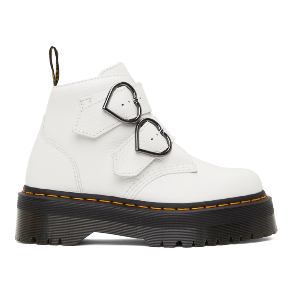 DR. MARTENS
White Devon Heart Platform Boots